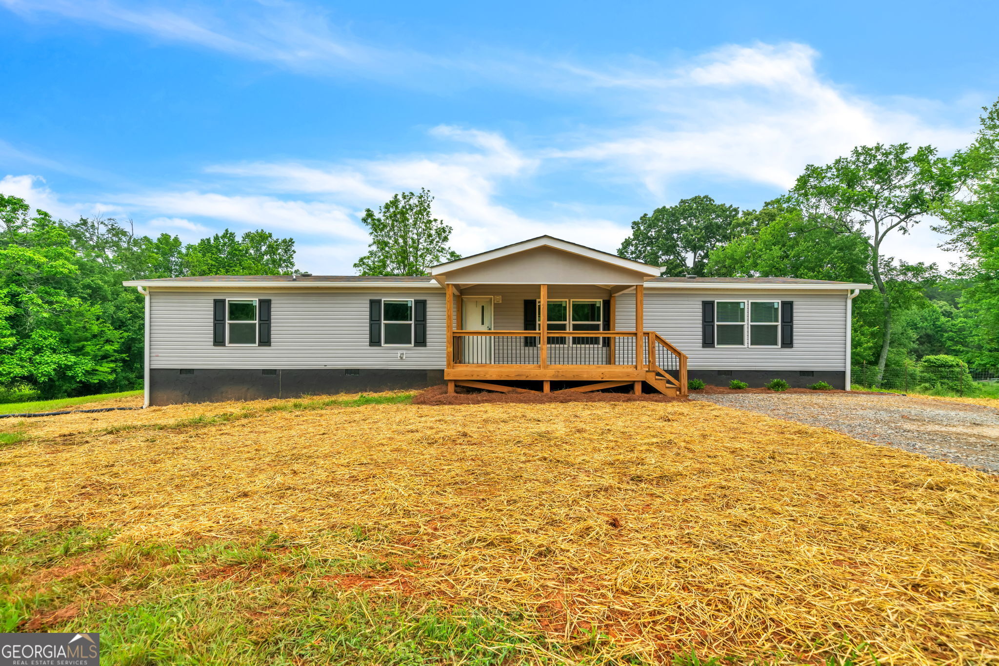 82 Ludville RD