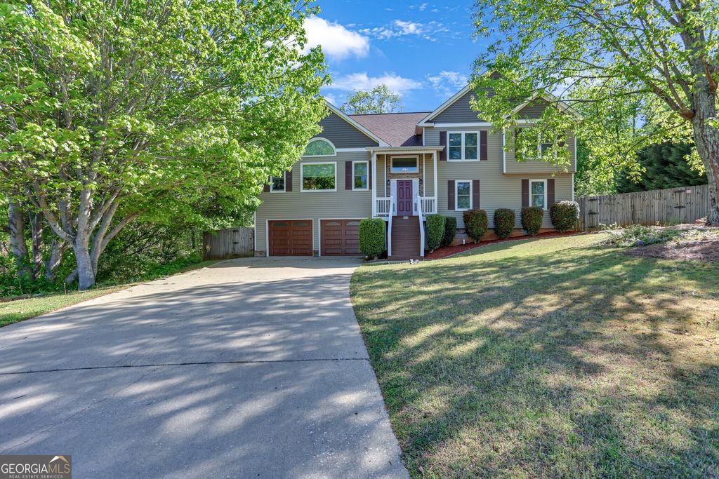 Photo of 43 Clearview Drive, Cartersville, GA 30121 (MLS # 10731707)