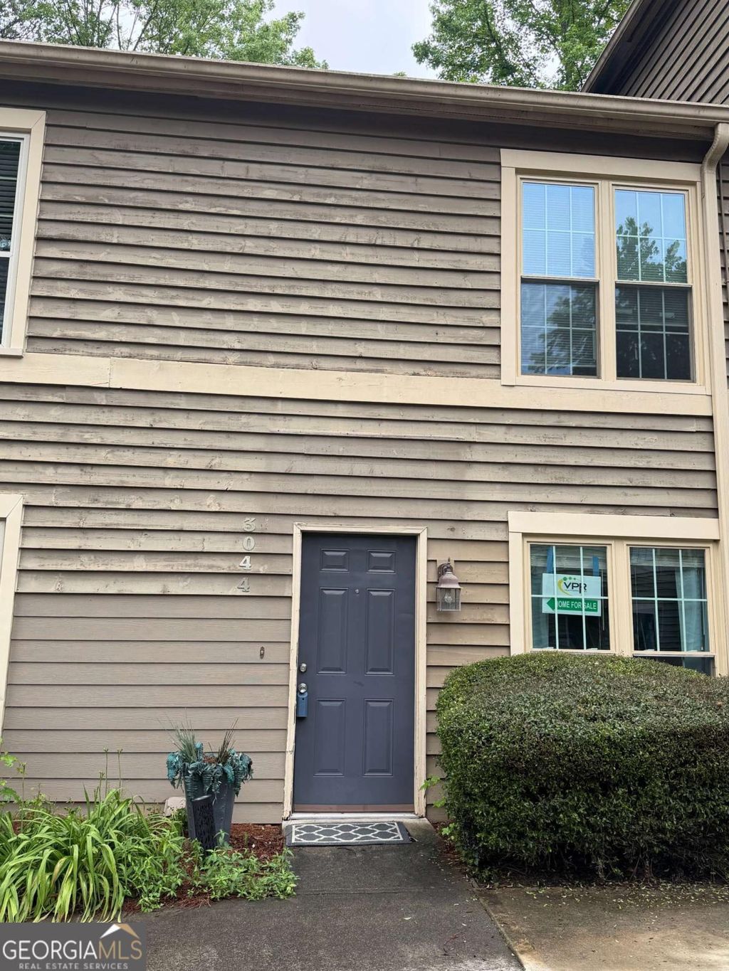 Photo of 3044 Steeplechase dr #3044, Alpharetta, GA 30004 (MLS # 10772302)