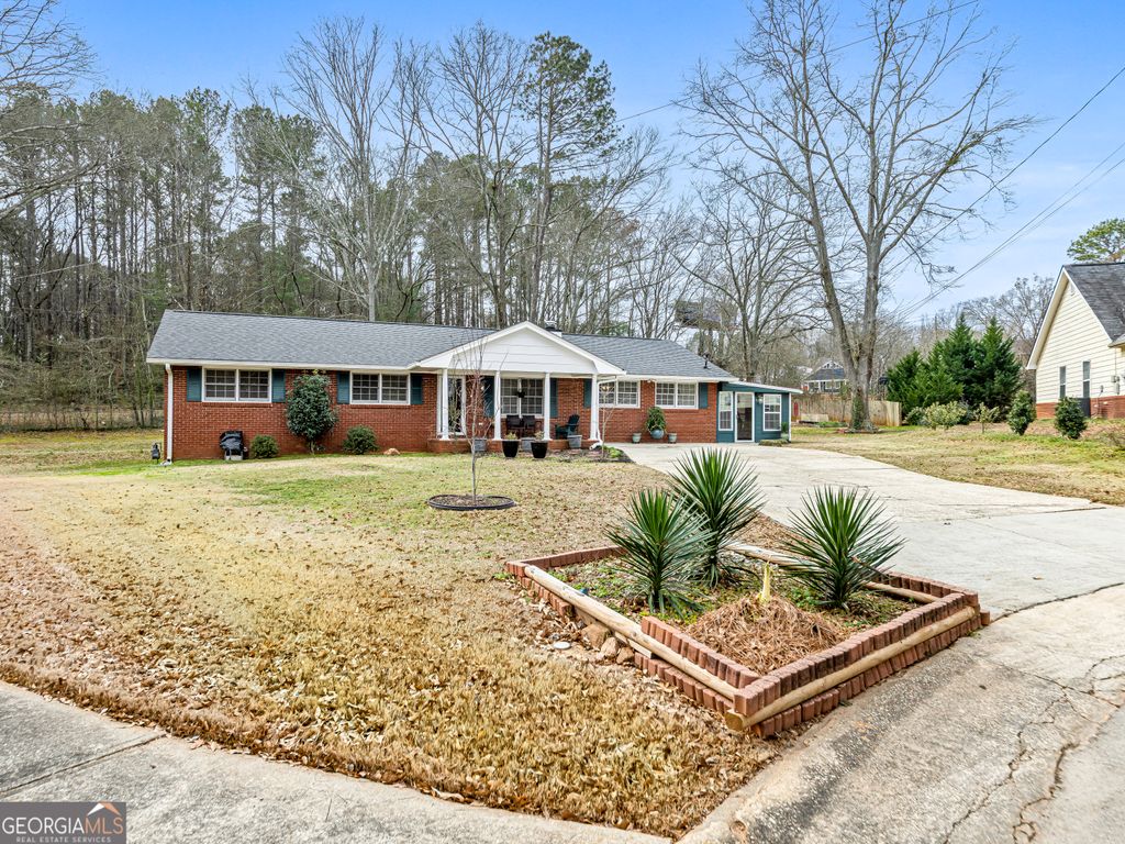 Photo of 451 Cabriolet Court, McDonough, GA 30253 (MLS # 10701575)