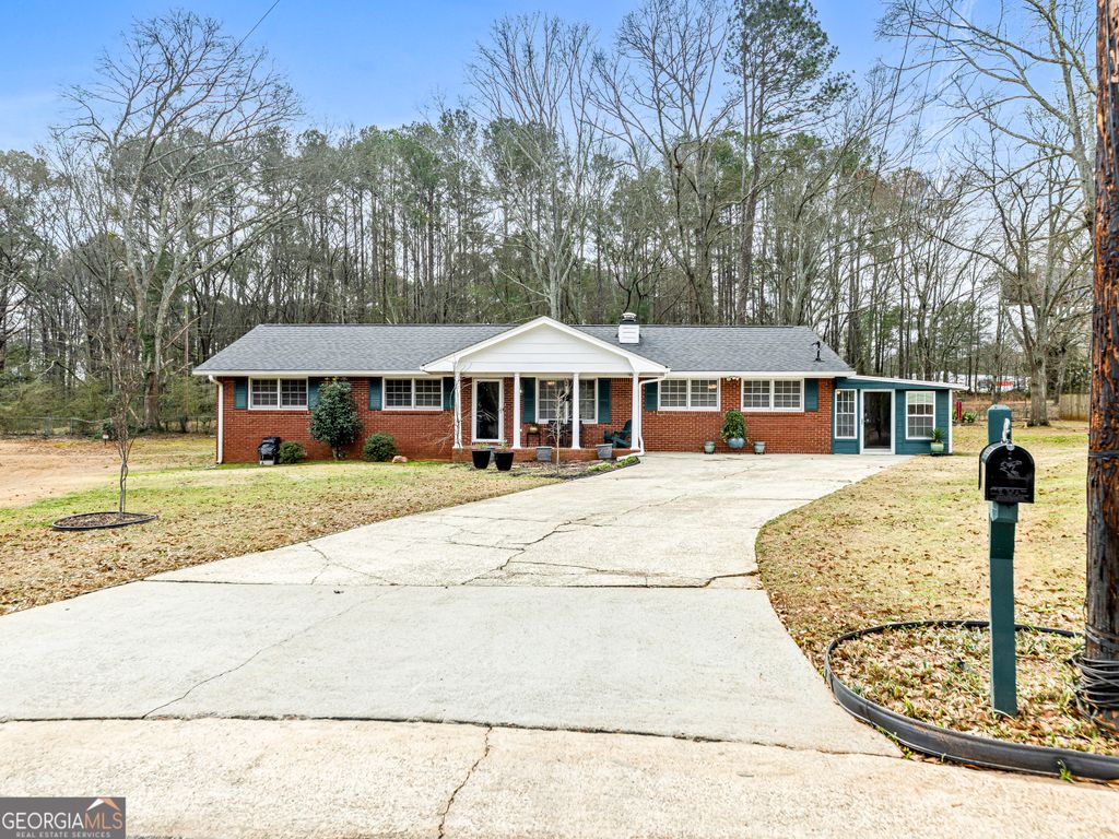 Photo of 451 Cabriolet Court, McDonough, GA 30253 (MLS # 10701575)