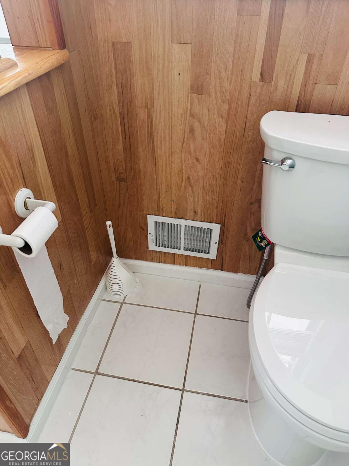 Northeast Colony - Residential Lease