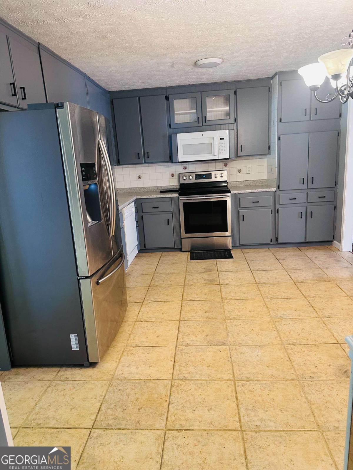 Northeast Colony - Residential Lease
