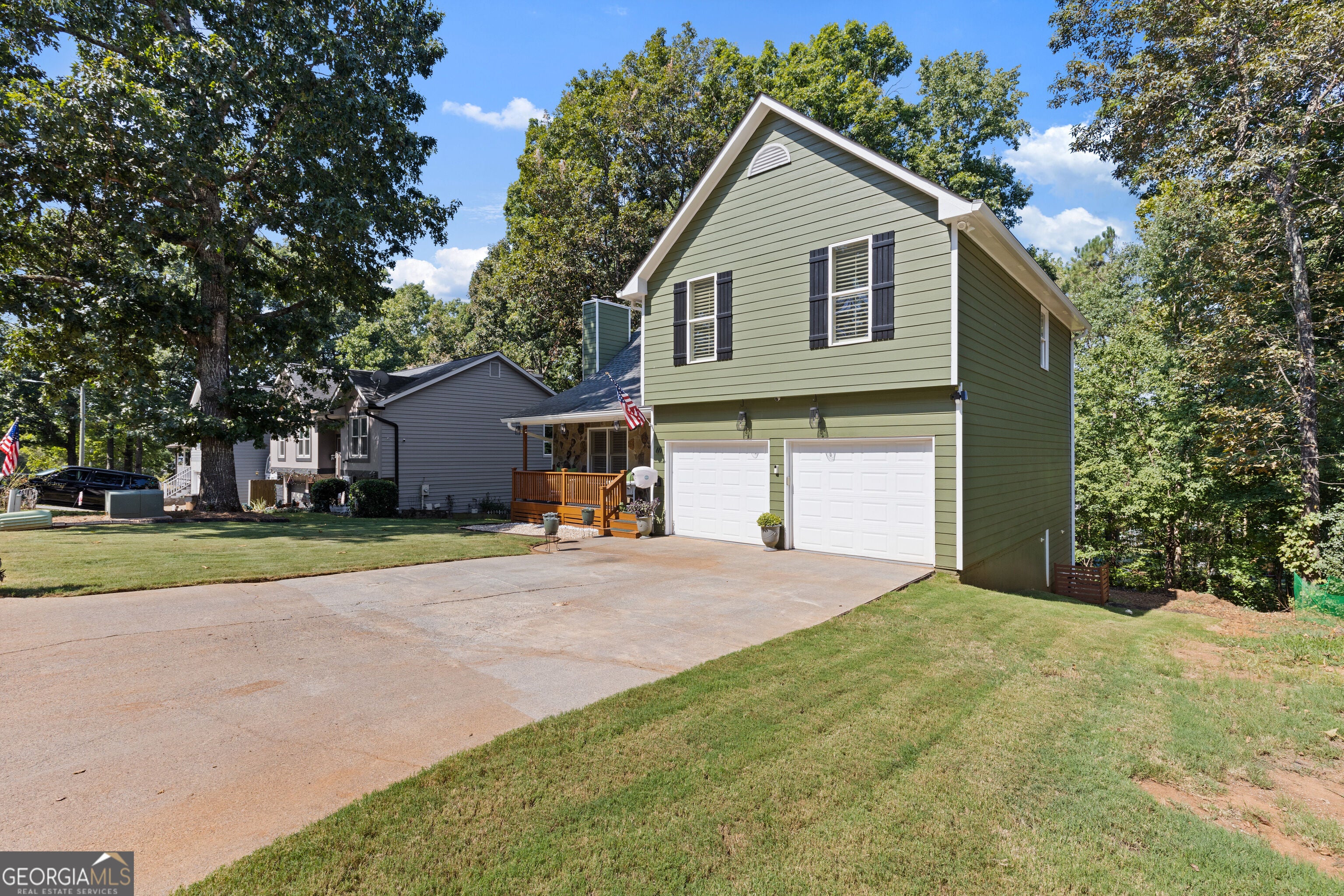 69 White Oak DR SE