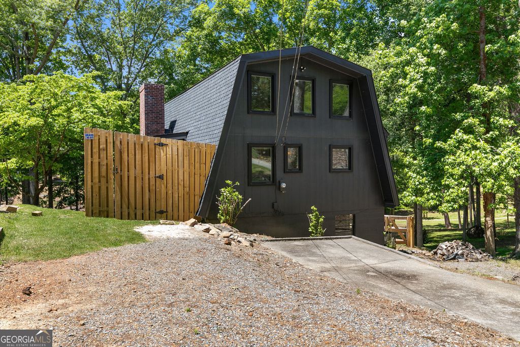 Photo of 18 Oriole Drive, White, GA 30184 (MLS # 10758575)