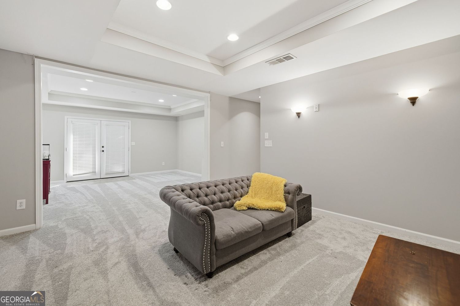 LAURIAN PARK - Residential