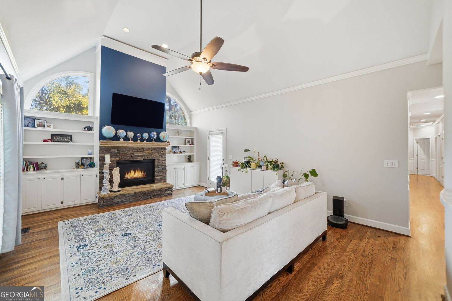 LAURIAN PARK - Residential