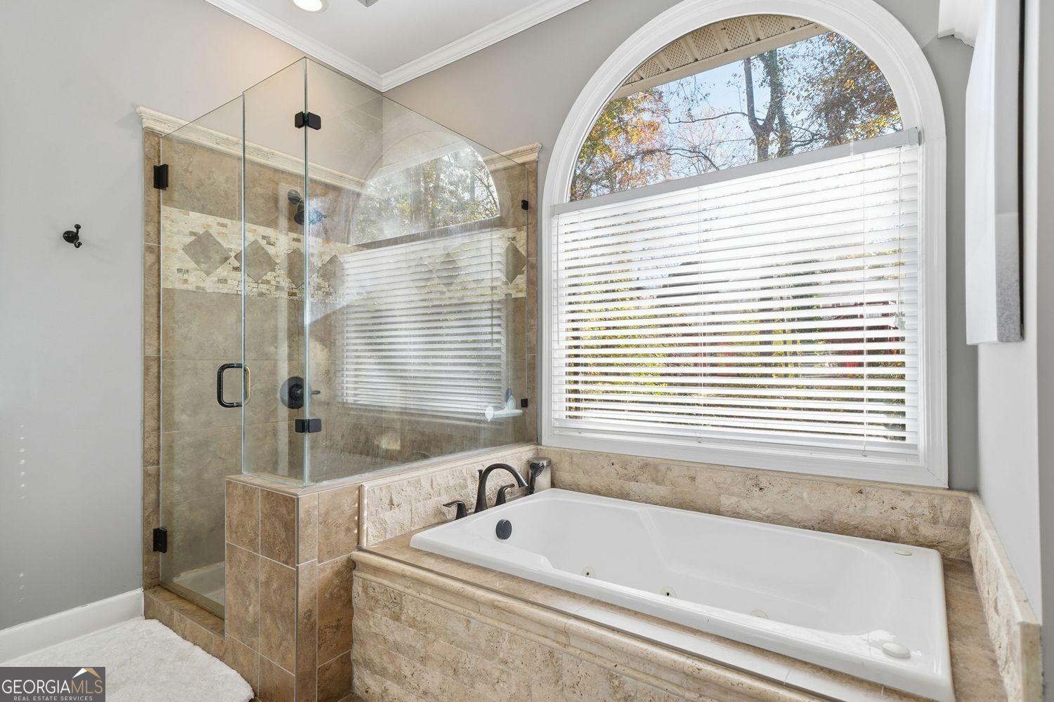 LAURIAN PARK - Residential