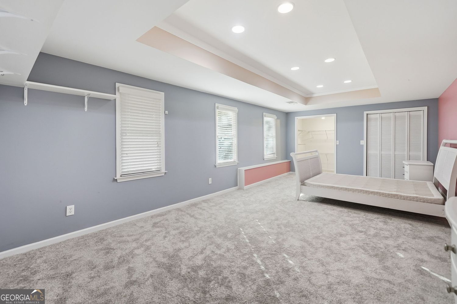 LAURIAN PARK - Residential