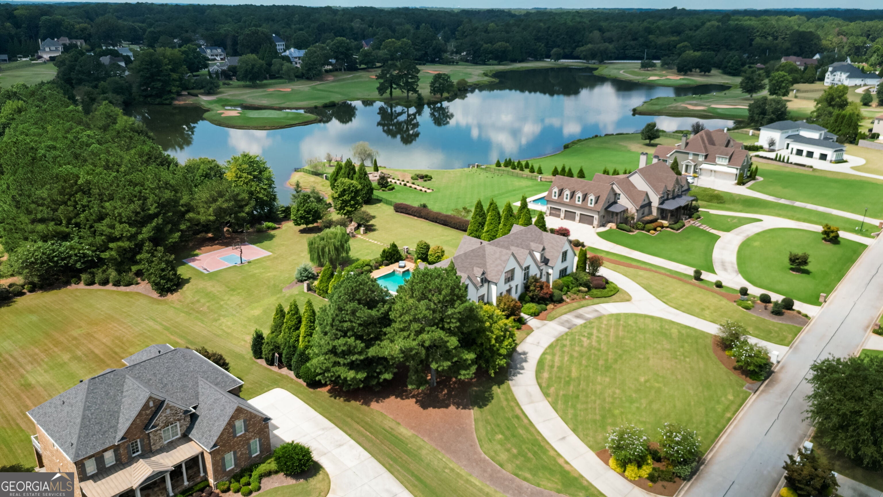 745 Tralee DR