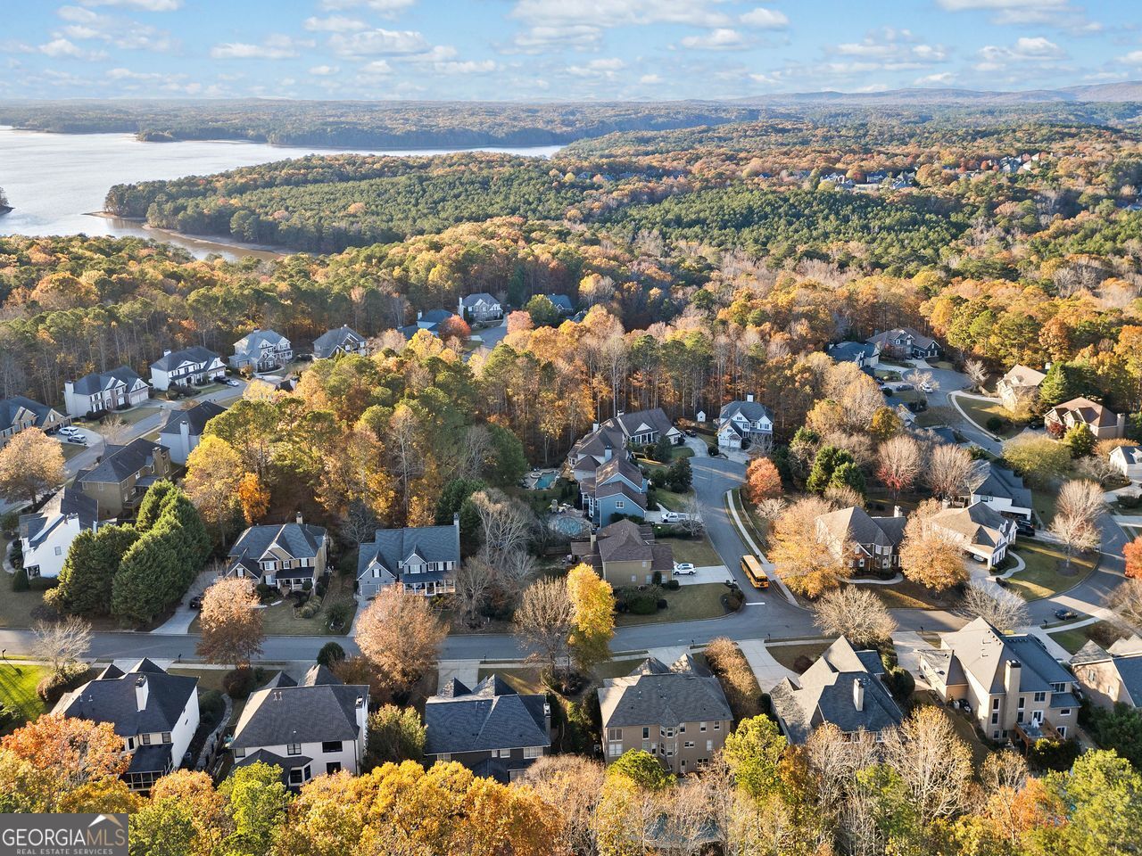 424 LAKE POINT TRCE