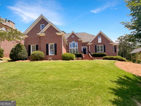 Single Family Residence in Sugar Hill GA 730 Links View Drive.jpg