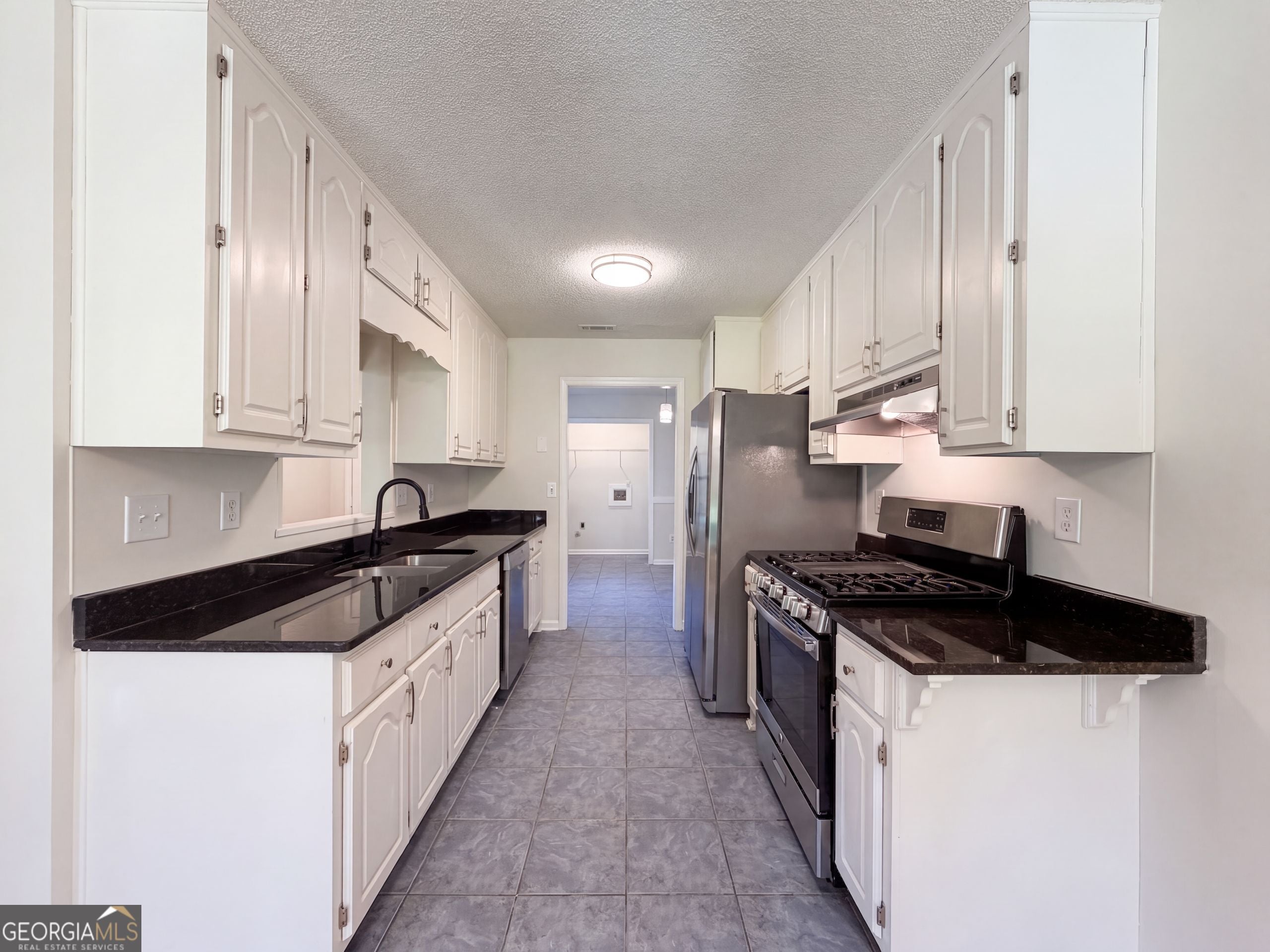 105 Nanci CT