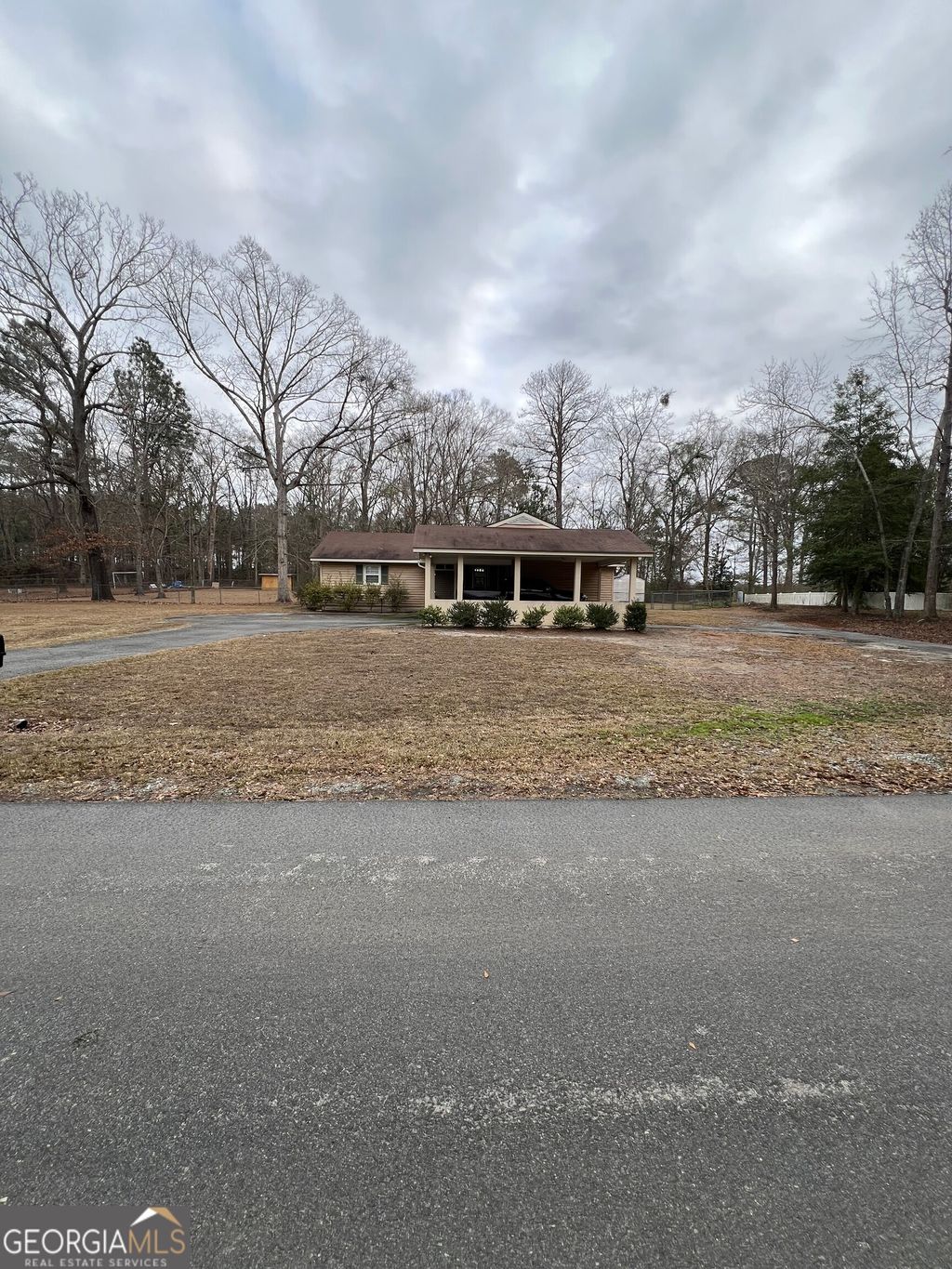 Photo of 701 Barfoot Extension, Dublin, GA 31021 (MLS # 10678743)