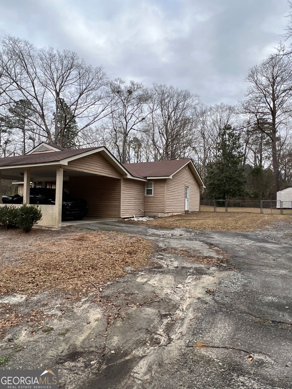 Photo of 701 Barfoot Extension, Dublin, GA 31021 (MLS # 10678743)