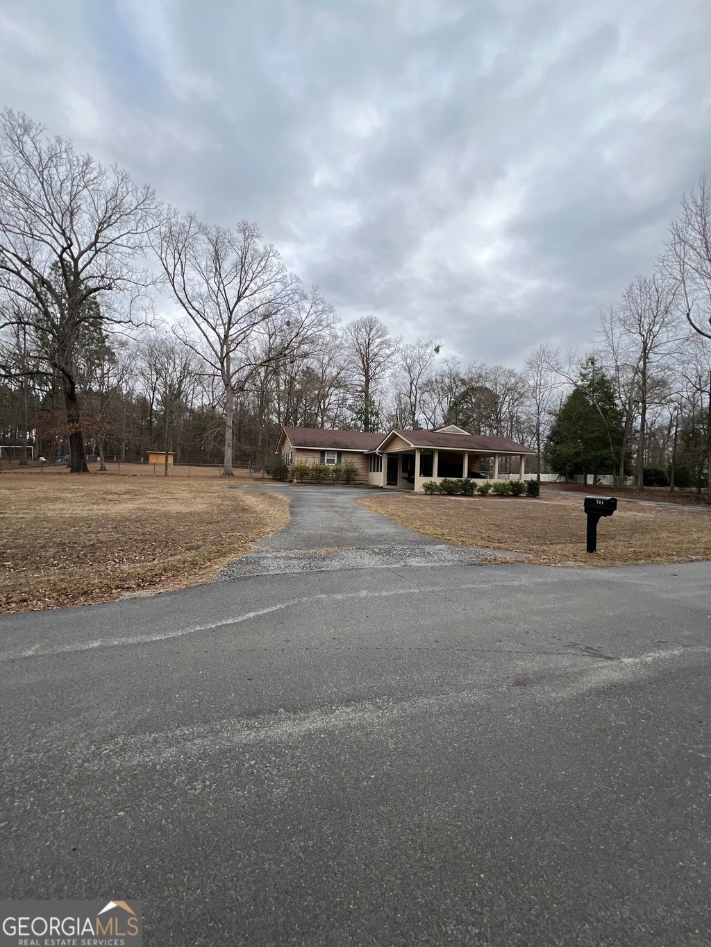 Photo of 701 Barfoot Extension, Dublin, GA 31021 (MLS # 10678743)