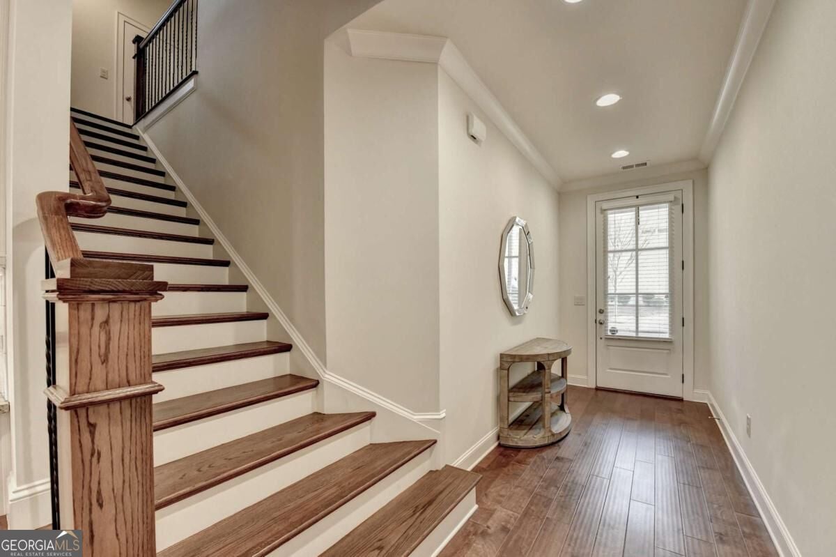 5260 Cresslyn RDG
