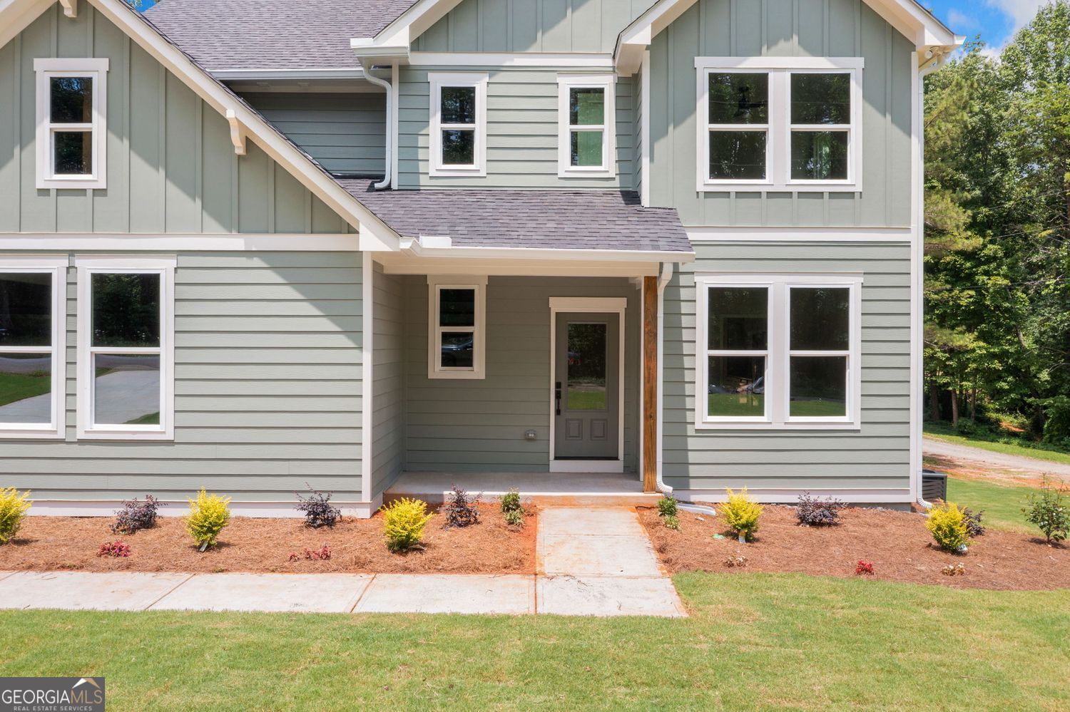 1236 Debord DR