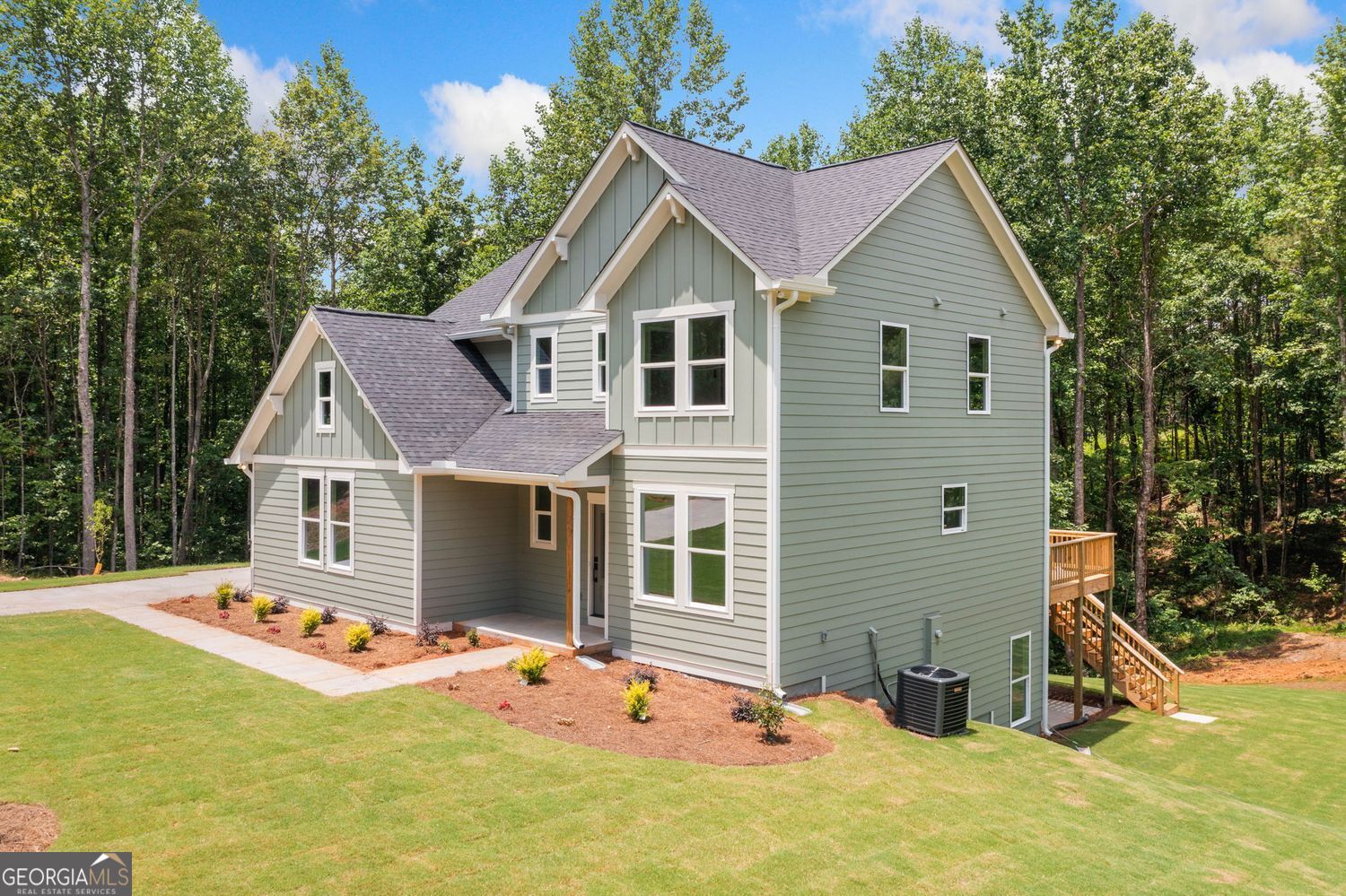 1236 Debord DR