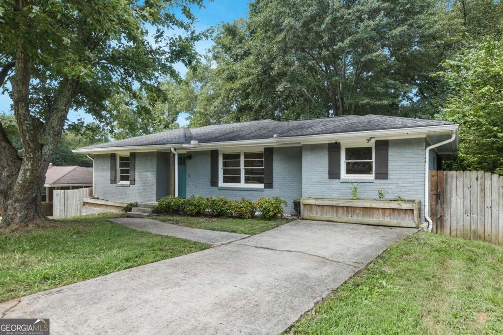 Photo of 2871 Belleau Lane SE, Atlanta, GA 30316 (MLS # 10734959)