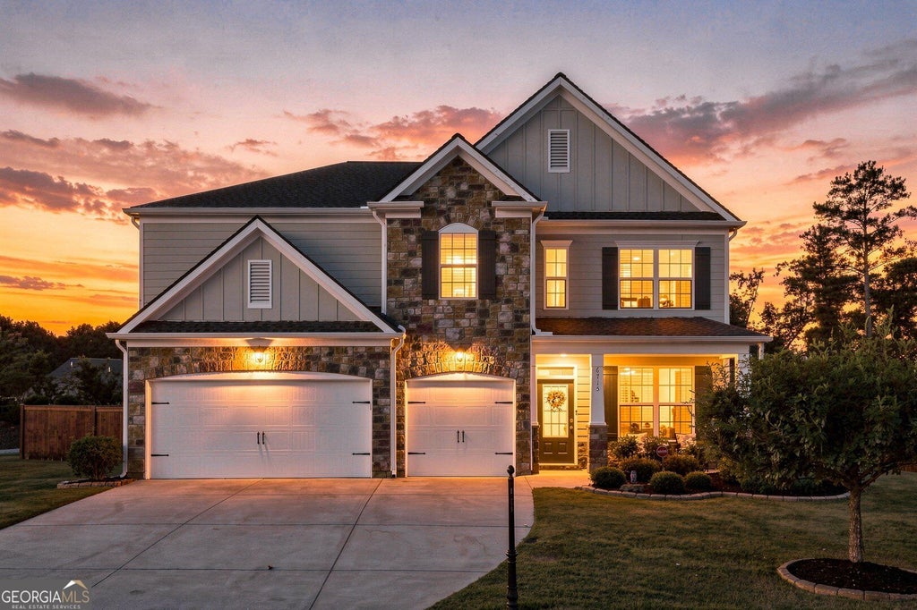 Photo of 6715 Rambling Vale, Cumming, GA 30028 (MLS # 10879427)