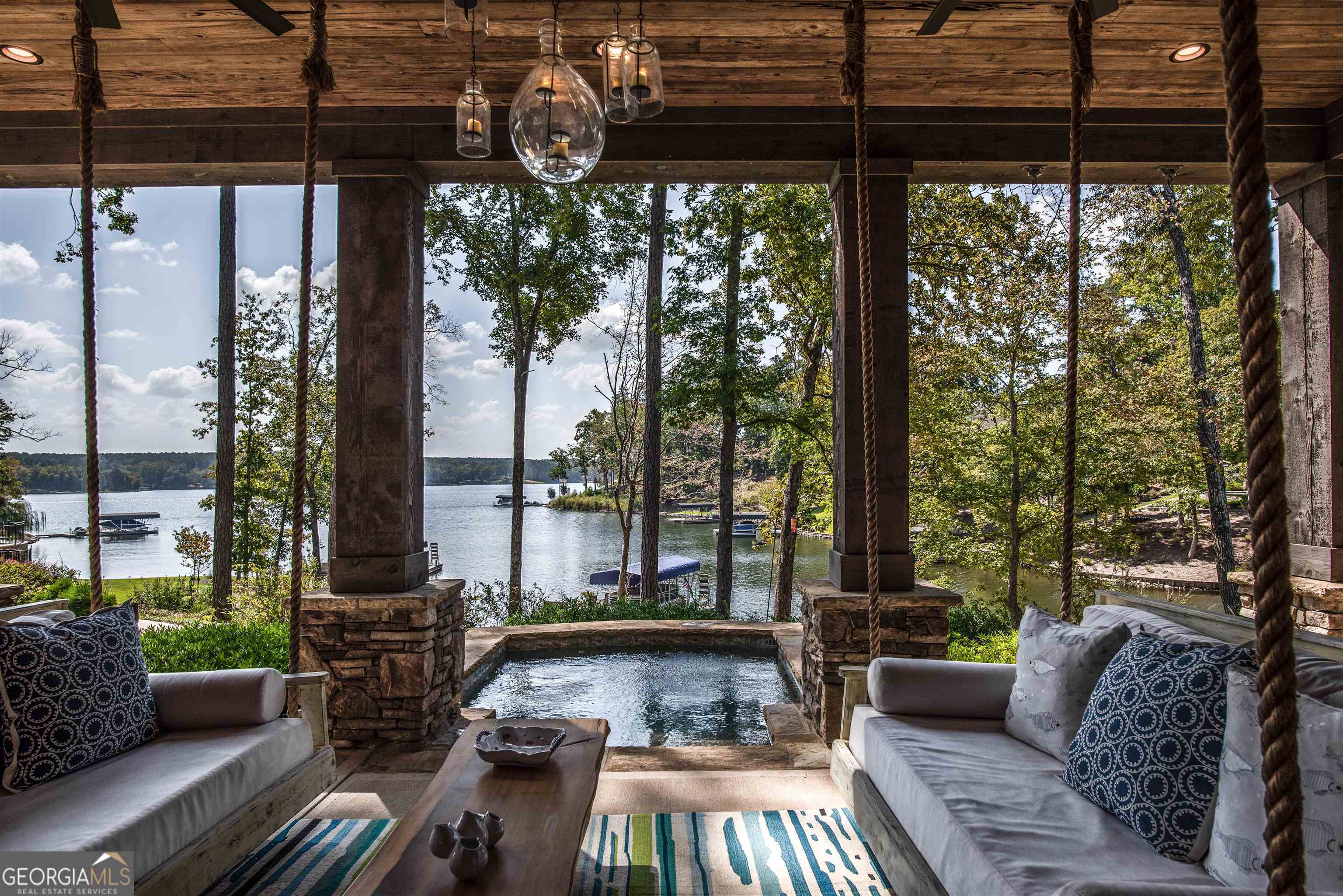 Reynolds Lake Oconee - Residential