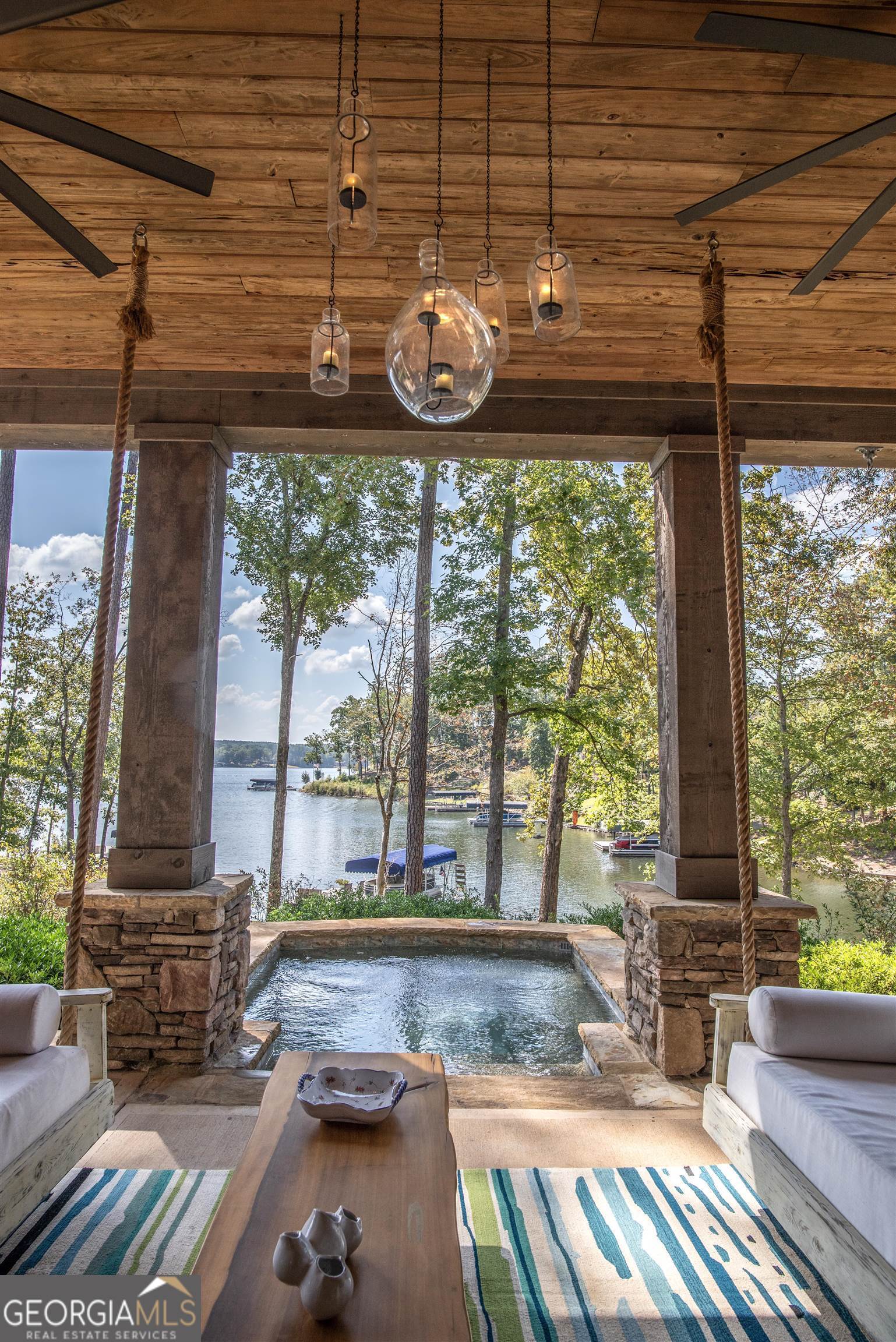 Reynolds Lake Oconee - Residential