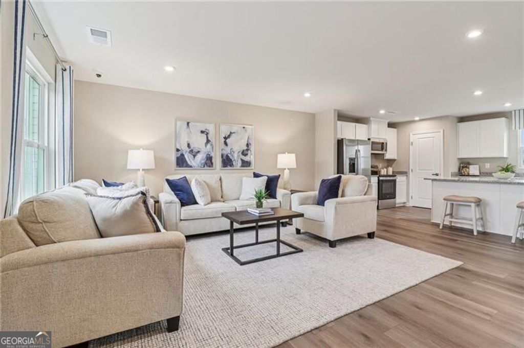 Photo of 6643 Red Oak Way, Stone Mountain, GA 30087 (MLS # 10672240)