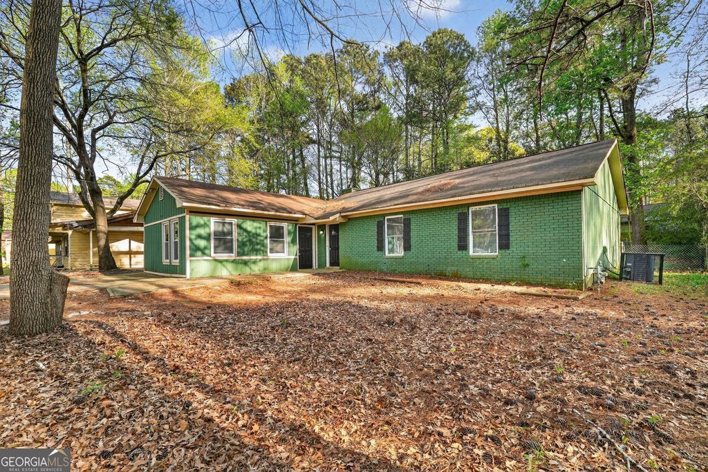 Photo of 2729 Caribou Courts, Morrow, GA 30260 (MLS # 10728936)