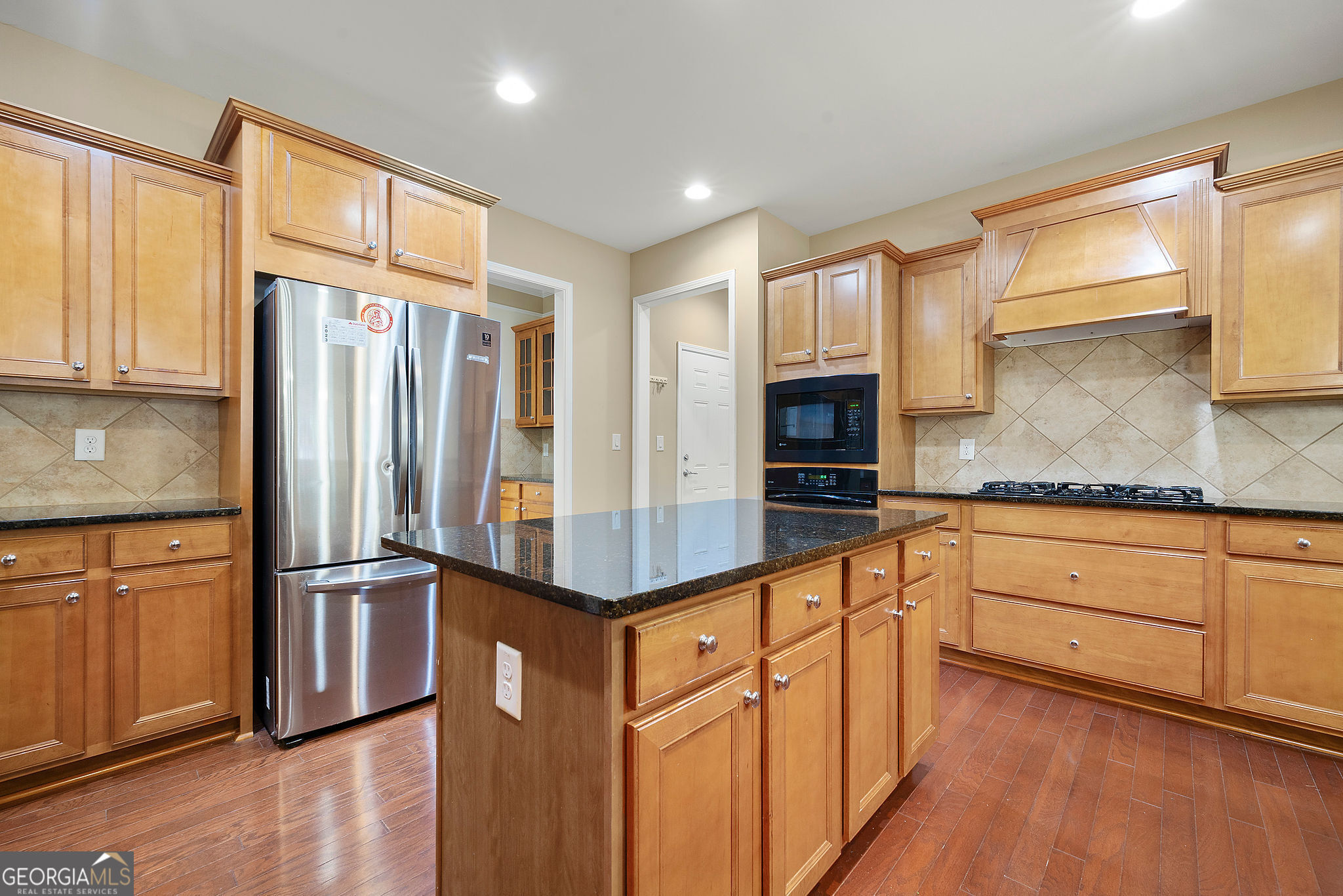 232 Begonia CT