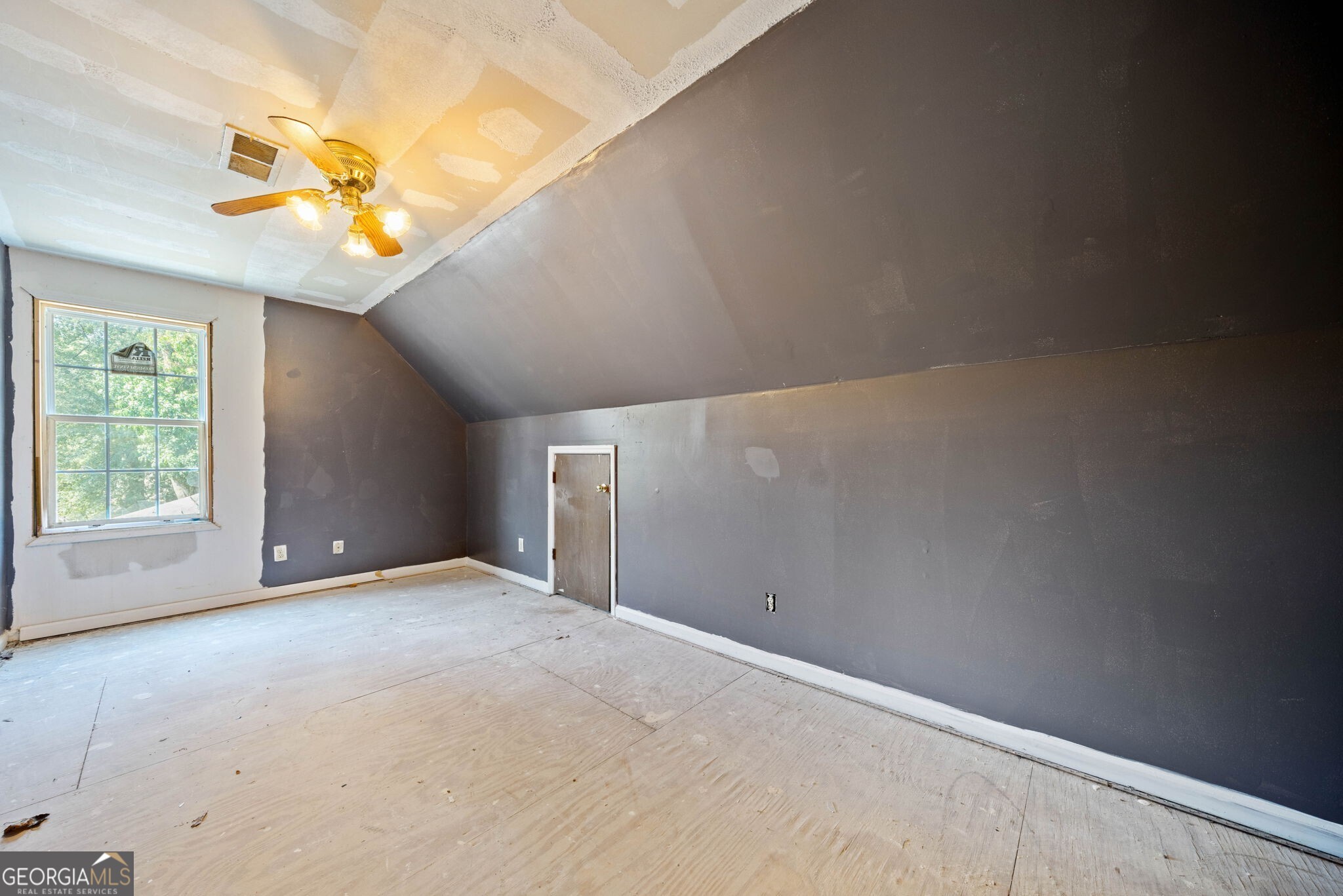 Atlanta, Georgia 30317, United States, ,Commercial,Active,38867