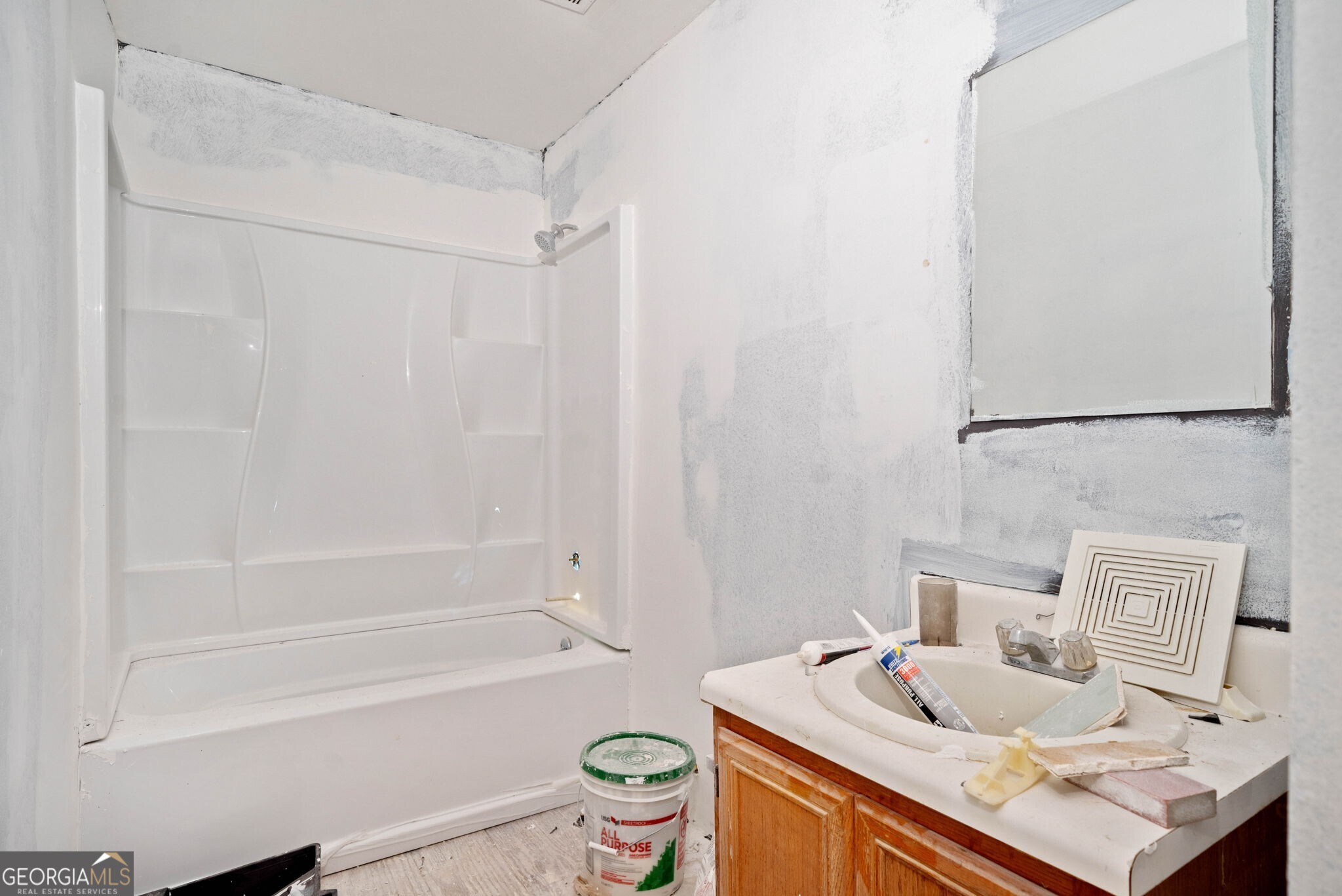 Atlanta, Georgia 30317, United States, ,Commercial,Active,38867