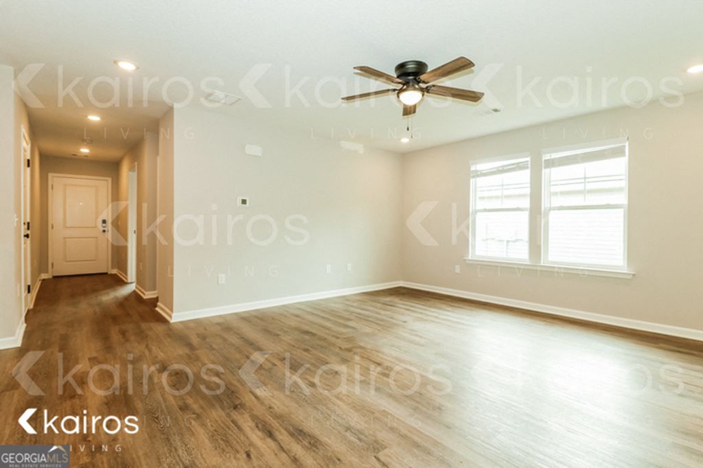 Photo of 126 Cottage Grove Road, Brunswick, GA 31525 (MLS # 10762427)