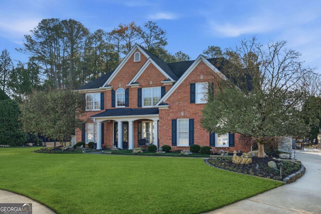 Photo of 4050 Saint Michelle Lane, Alpharetta, GA 30004 (MLS # 10669635)