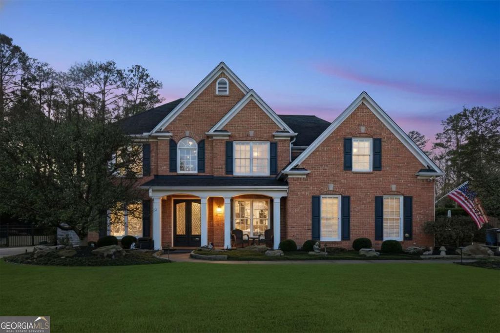 Photo of 4050 Saint Michelle Lane, Alpharetta, GA 30004 (MLS # 10669635)