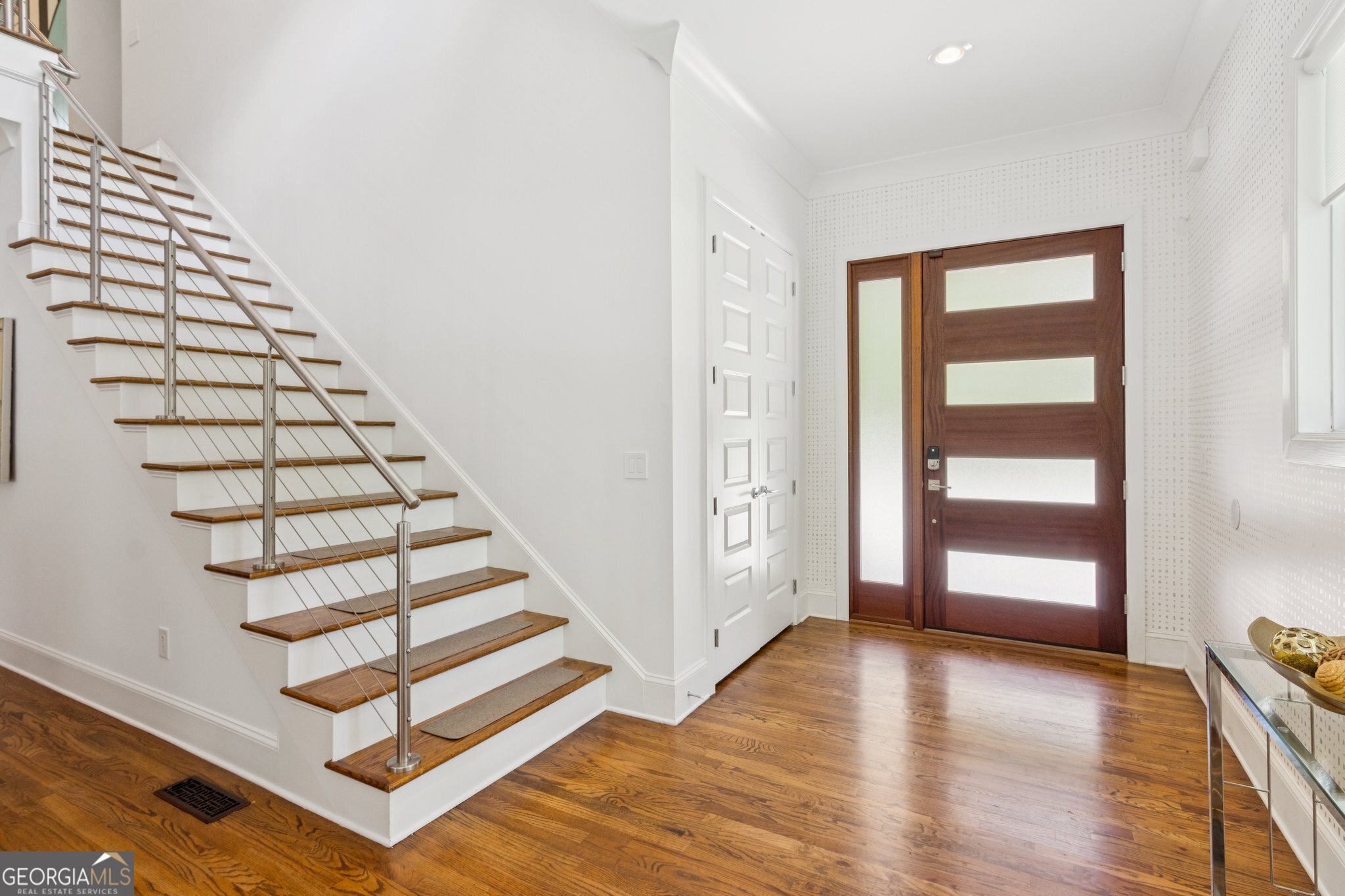 1155 McConnell DR