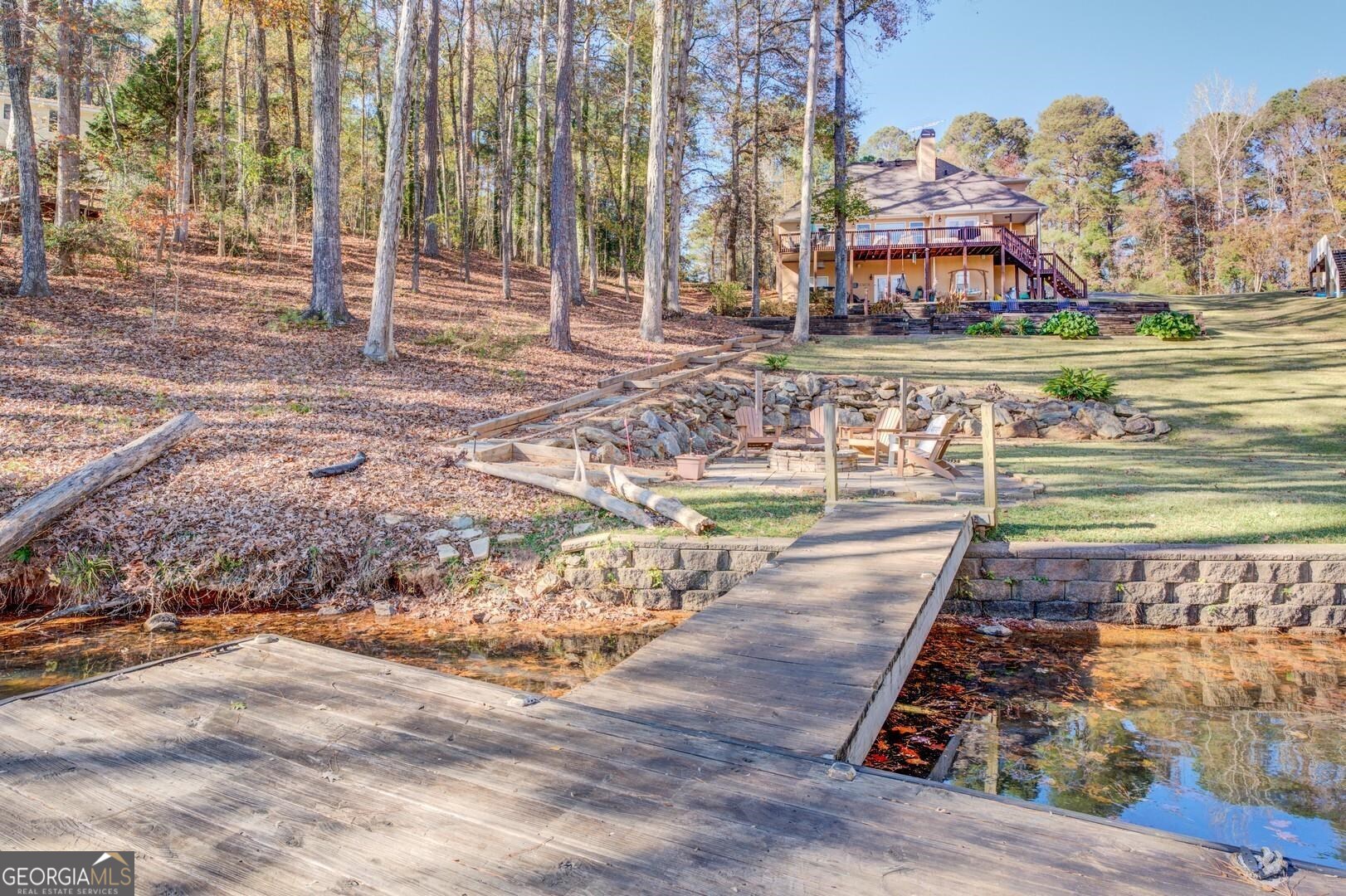 667 Cardinal DR