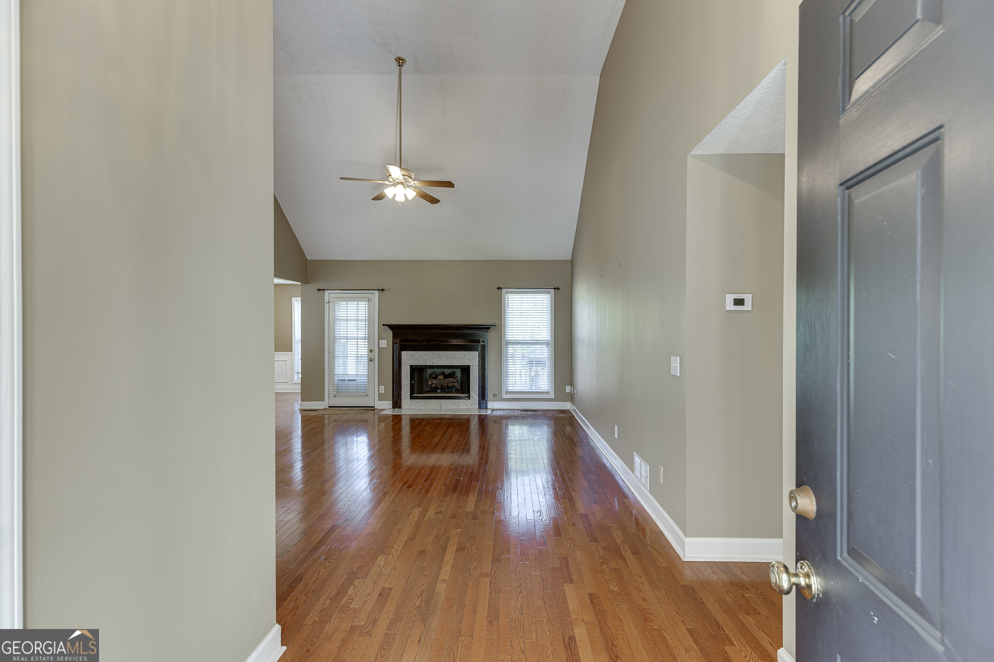 5972 River Oaks DR