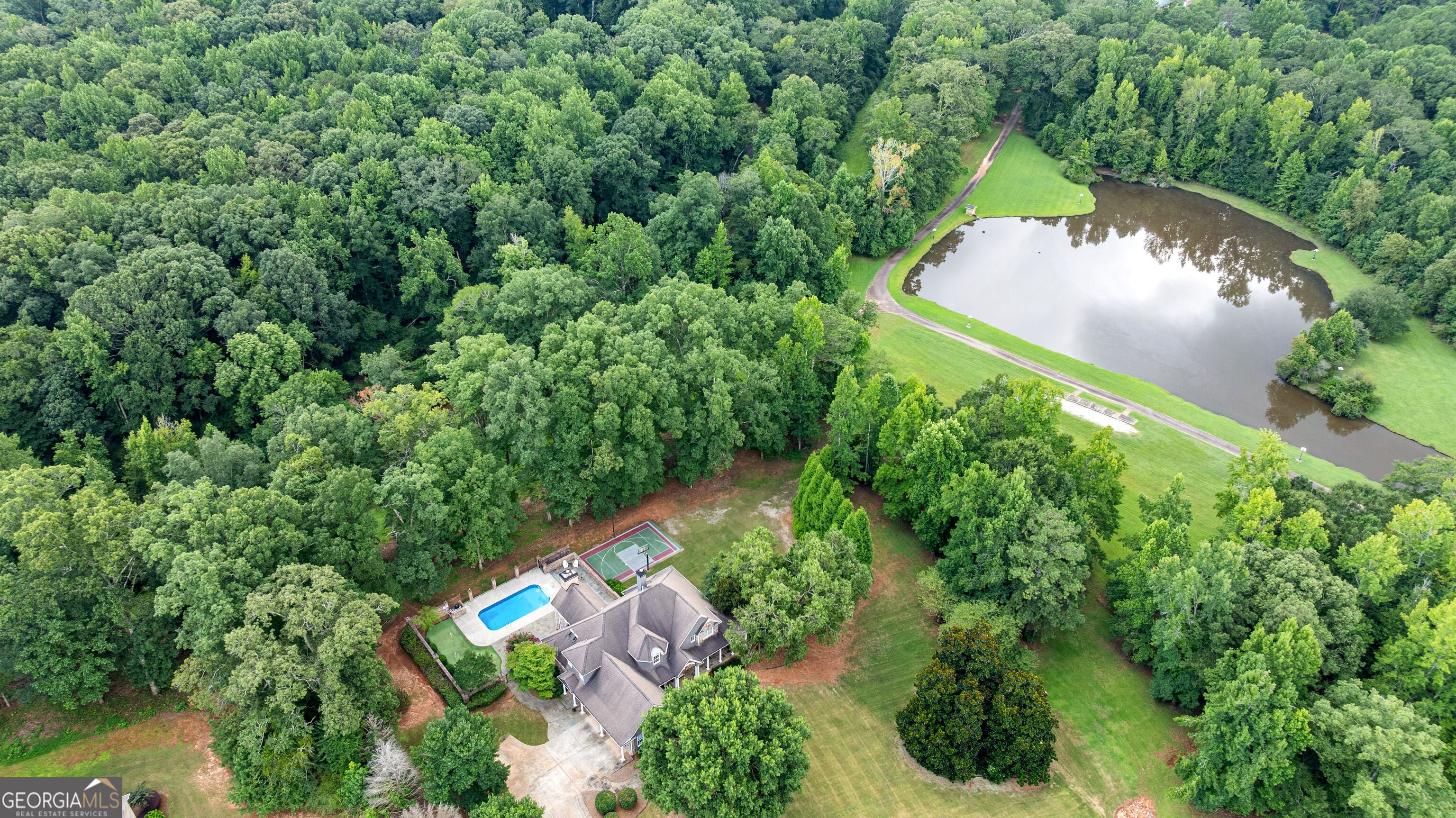 598 Elliott RD