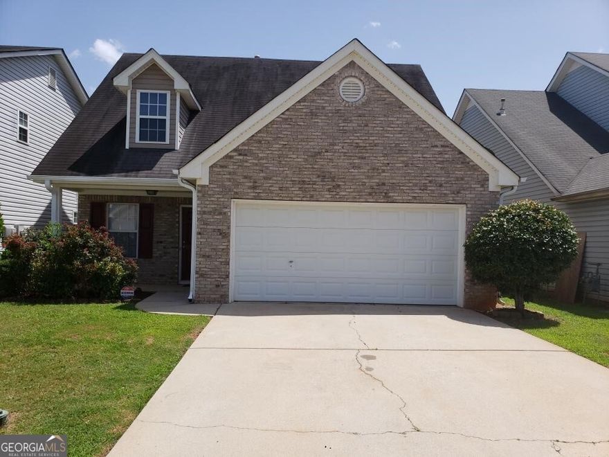 Close to shopping and restaurants. Spacious family home with a fenced yard.  Close to schools and freeway.  Currently vacant and ready for move in.  Swim/playground area.  Easy access so text agent and go show.  Supra lockbox.  House was previous rented.  Attractive to investors as well.