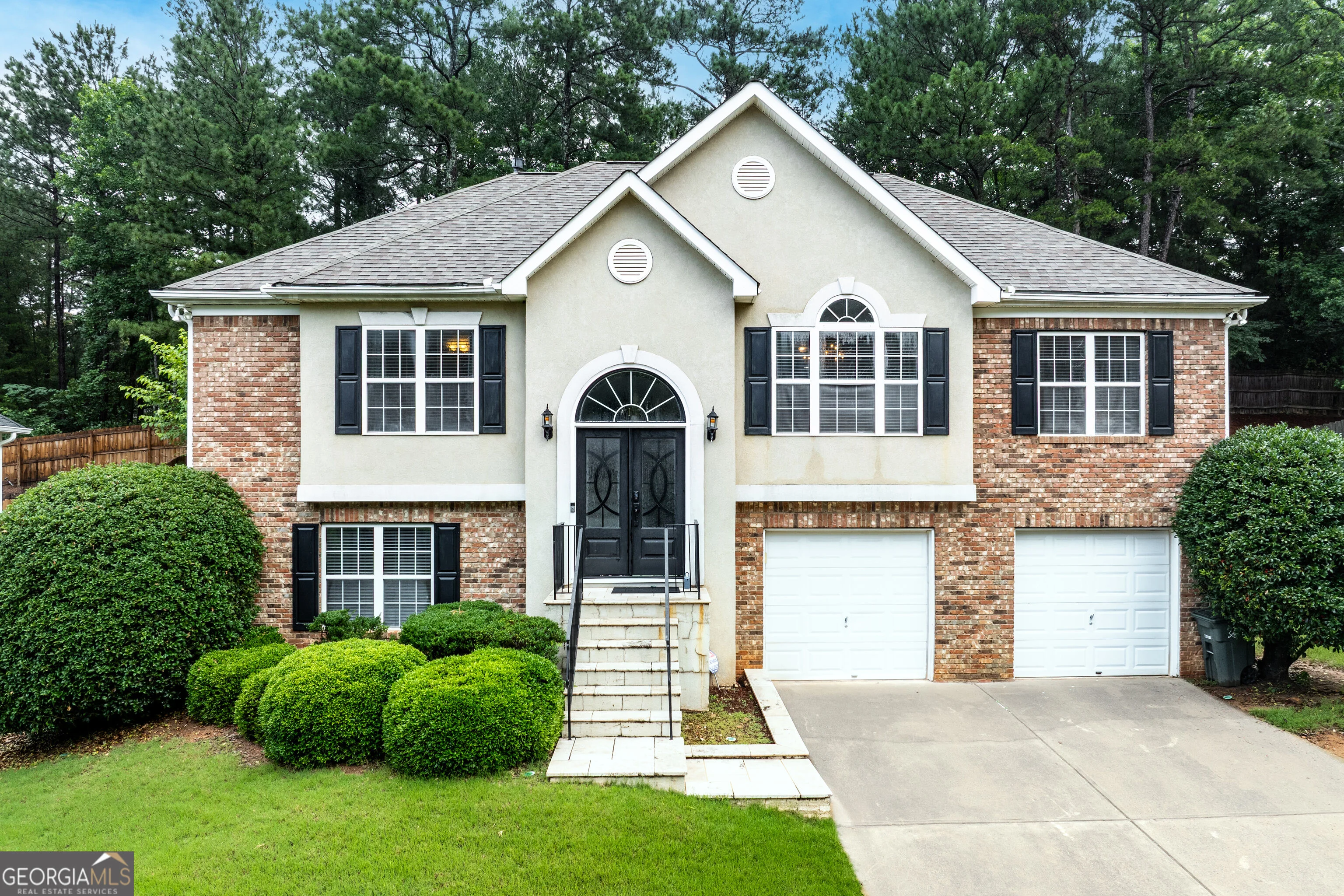 1041 Soaring Drive