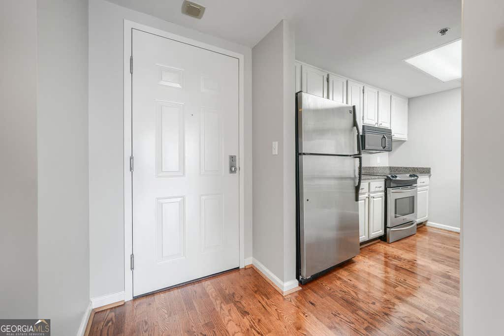 Photo of 3481 Lakeside Drive NE #2603, Atlanta, GA 30326 (MLS # 10809071)
