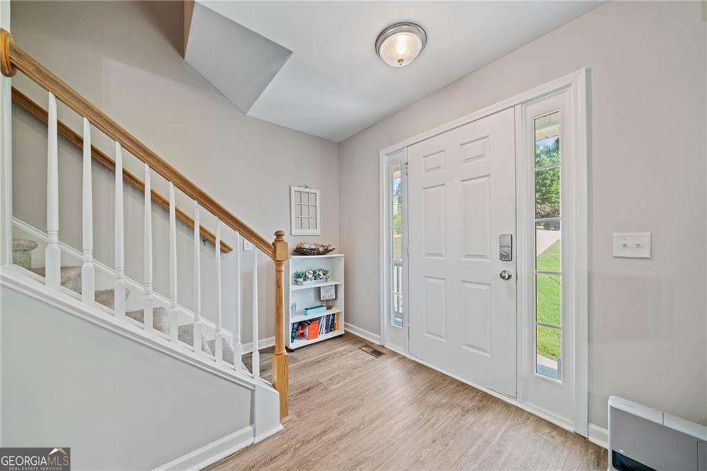 9410 Brooke Cove CT