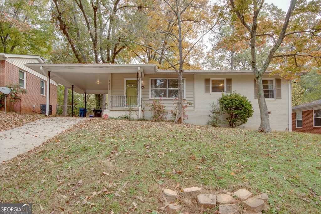 Photo of 3132 Cloverhurst Drive, East Point, GA 30344 (MLS # 10687495)