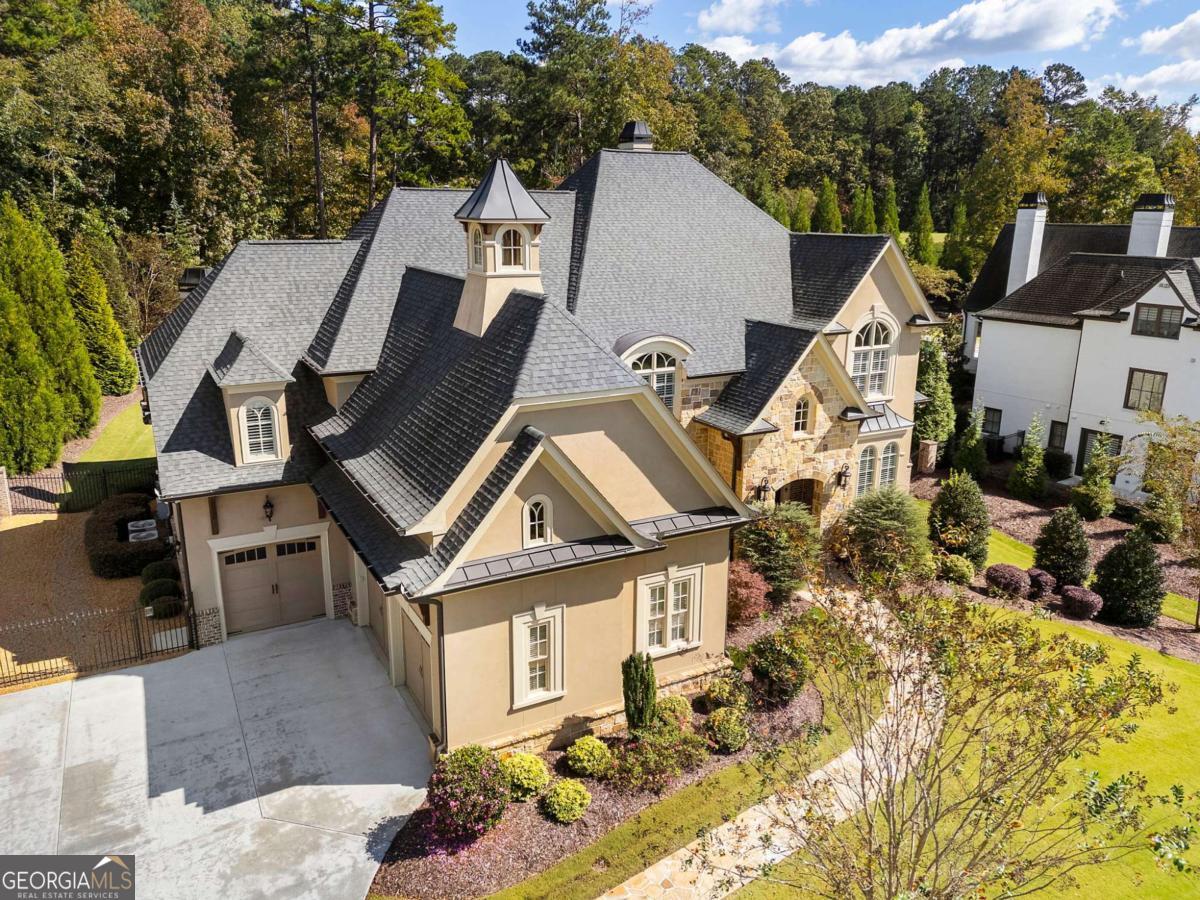 The Manor - Residential
