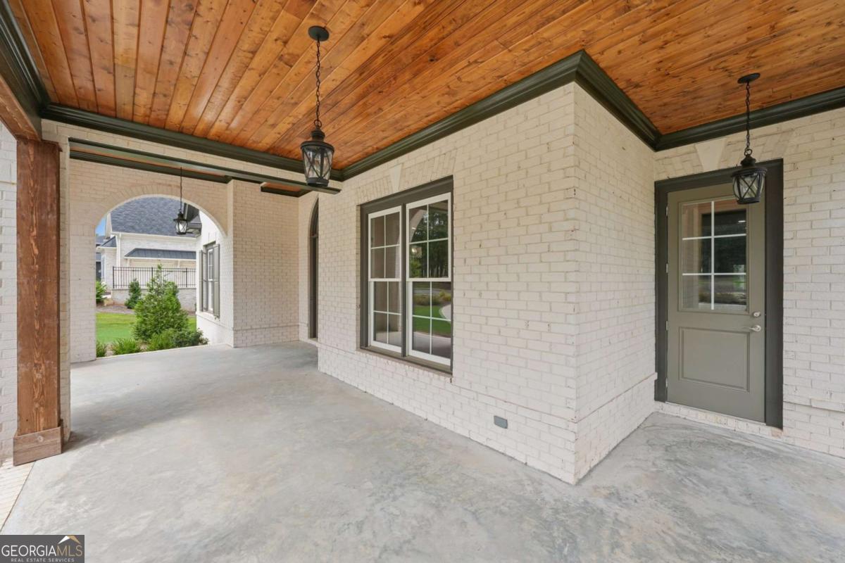 583 Carl Sanders DR