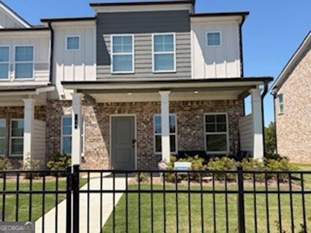 Photo of 369 South Point Boulevard #15, Mcdonough, GA 30253 (MLS # 10766041)