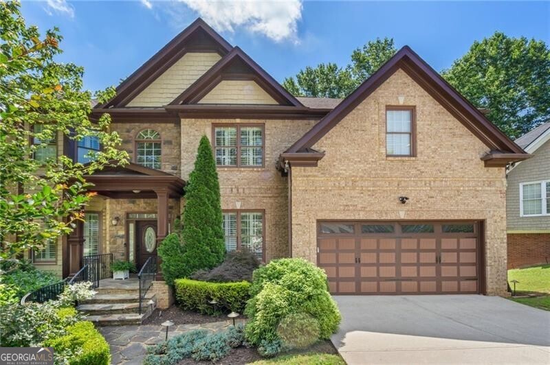 3301 Chastain Ridge DR