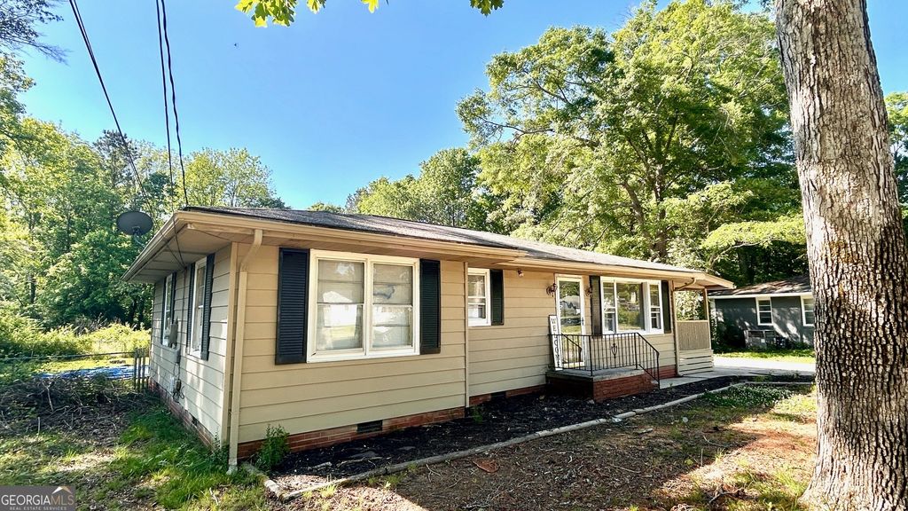 Photo of 7 Sandy Beach Terrace NW, Rome, GA 30165 (MLS # 10737581)