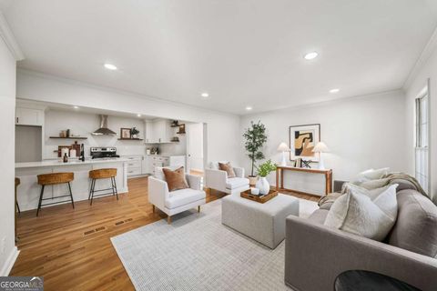 Photo of 5250 Pikes Peak Court, Marietta, GA 30062 (MLS # 10673295)